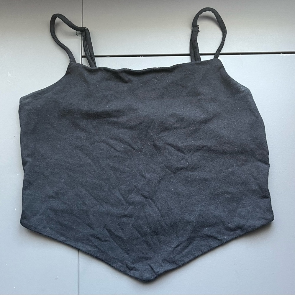 AMBIANCE Black Sleeveless V-Cut Tank Top Size Small